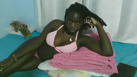 Snapshot of beautytyler chatting on November 2025 10:50:02 AM tyler online show from November 2025 10:50:02 AM