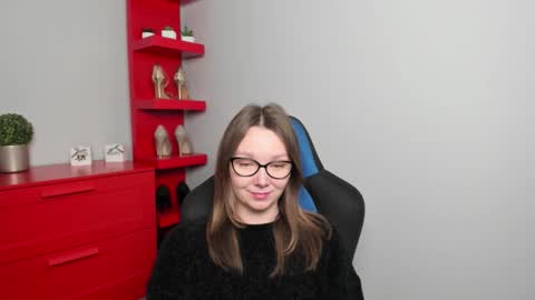 Snapshot of beautyzoexx chatting on November 2025 06:57:02 AM Zoe online show from November 2025 06:57:02 AM