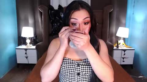 Snapshot of beawakaers69 chatting on October 2025 04:56:01 AM beawakaers69 online show from October 2025 04:56:01 AM