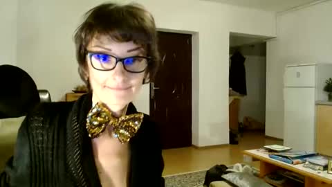 Raluca online show from December 2024 07:19:02 PM