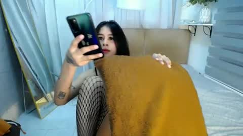 M A R A online show from February 2025 01:22:01 AM