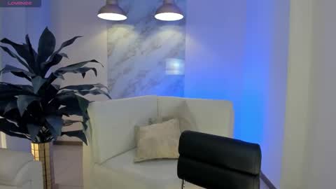 Am Becca online show from November 2025 07:12:01 PM