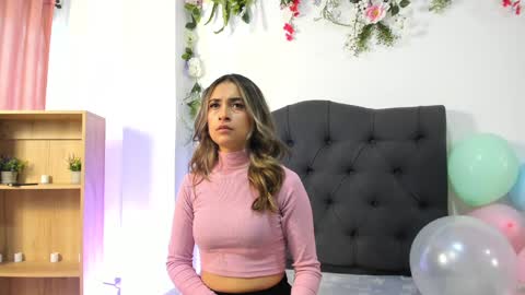 beccamilanni online show from December 2024 12:40:02 PM
