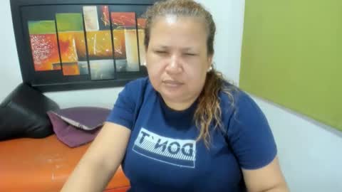 beckyummys online show from December 2024 11:34:01 AM