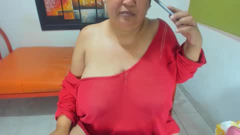 beckyummys online show from February 2025 05:48:02 PM
