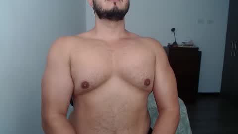 Snapshot of beefypecs_10 chatting on October 2025 05:02:02 PM Criss2fer online show from October 2025 05:02:02 PM