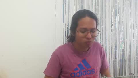 Alex online show from November 2025 08:43:02 PM