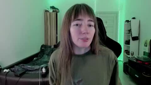 Lisa online show from October 2025 03:12:02 PM