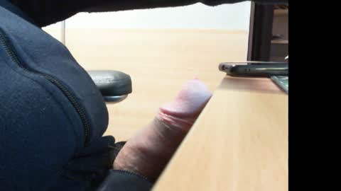 Snapshot of belgianfatcock chatting on January 2025 04:27:01 PM belgianfatcock online show from January 2025 04:27:01 PM