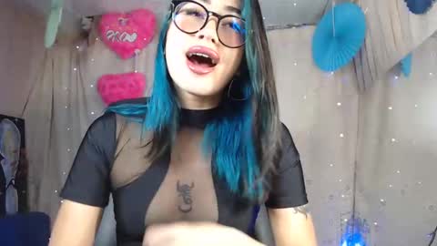 modelo independiente online show from January 2025 01:32:01 AM