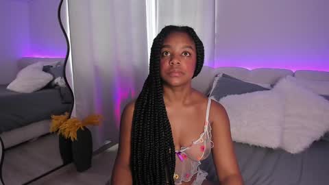 Snapshot of belkis_mills chatting on December 2024 01:11:02 PM Belkis online show from December 2024 01:11:02 PM