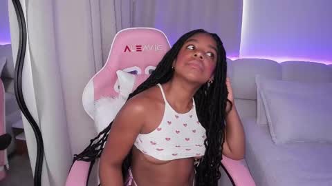Snapshot of belkis_mills chatting on February 2025 01:48:02 PM Belkis online show from February 2025 01:48:02 PM