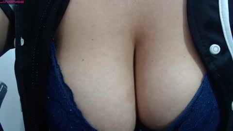 lady online show from February 2025 08:48:02 PM