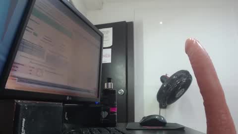 lady online show from October 2025 11:50:01 AM