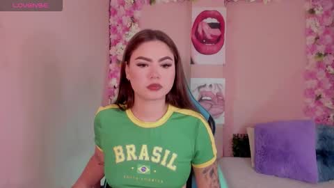 BELLA online show from September 2025 12:37:01 PM