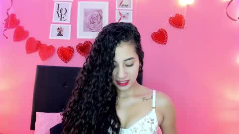 Bella Ponce  online show from March 2025 02:42:02 PM