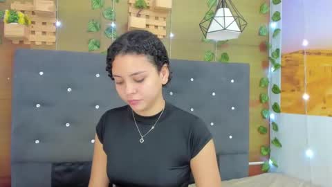 BELLA online show from September 2025 12:49:02 PM