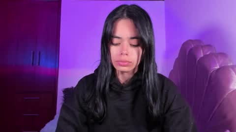 Snapshot of bella_sun_ chatting on October 2025 05:22:02 AM Valeria Model Independent online show from October 2025 05:22:02 AM