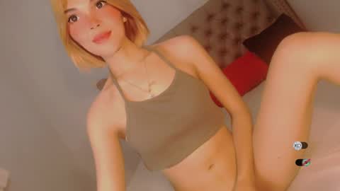 Bella online show from January 2025 10:12:02 PM
