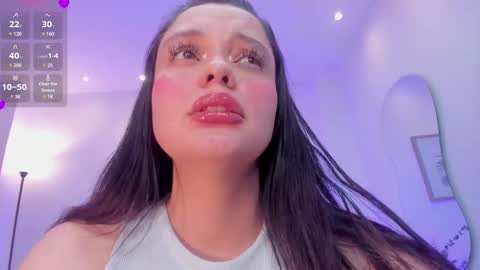  Bella Hadid  online show from March 2025 02:45:02 PM
