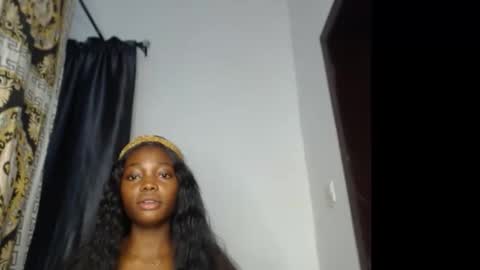 bella online show from October 2025 05:23:02 PM