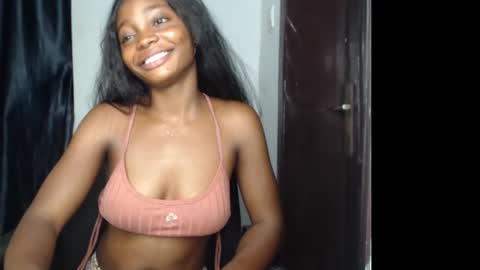 bella online show from October 2025 05:25:02 PM