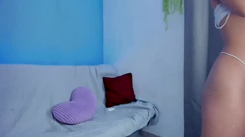 Snapshot of bellabeth_ chatting on January 2025 05:00:02 AM Betsy online show from January 2025 05:00:02 AM