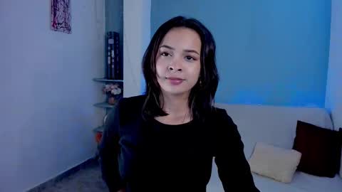 Snapshot of bellabeth_ chatting on March 2025 06:03:01 AM Betsy online show from March 2025 06:03:01 AM