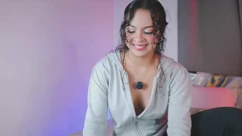 Snapshot of bellabeth_ chatting on November 2025 06:47:01 AM Betsy online show from November 2025 06:47:01 AM