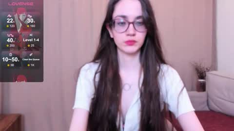 Snapshot of bellacatlovesmeat chatting on November 2025 07:05:01 PM BellaCatLovesMeat online show from November 2025 07:05:01 PM