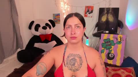 Bella online show from December 2024 08:17:02 PM