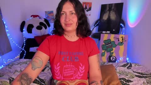 Bella online show from January 2025 08:43:02 PM