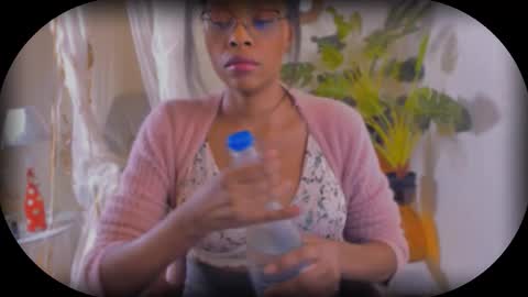 Snapshot of bellahproudly chatting on October 2025 10:23:02 AM Bellah online show from October 2025 10:23:02 AM