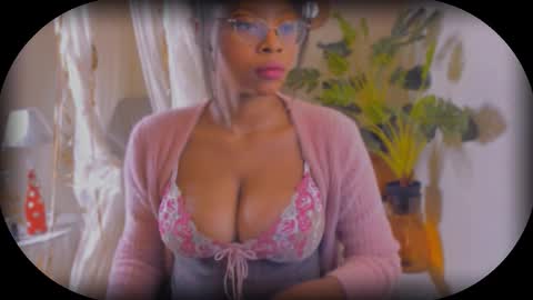 Snapshot of bellahproudly chatting on October 2025 10:08:02 AM Bellah online show from October 2025 10:08:02 AM