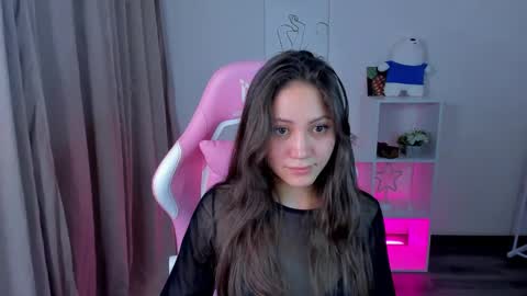 bellalovesss online show from March 2025 12:32:02 PM