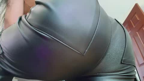 Camille  online show from September 2025 09:41:02 PM