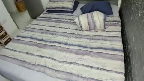 Snapshot of bellaprettty chatting on October 2025 04:41:02 PM Bella Angelycal online show from October 2025 04:41:02 PM