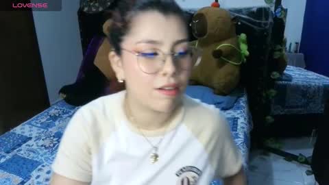 Snapshot of bellatrix_colen chatting on October 2025 06:13:02 AM Aleja online show from October 2025 06:13:02 AM