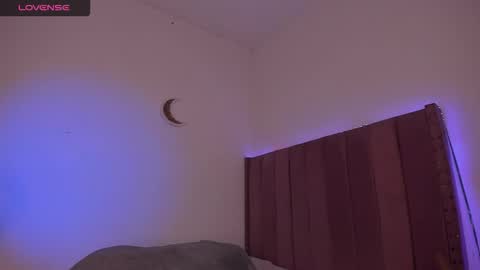 Snapshot of bellaxtar chatting on October 2025 06:47:01 PM Bella online show from October 2025 06:47:01 PM