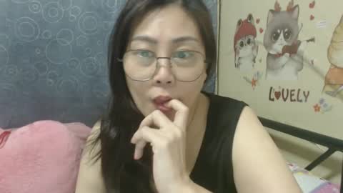 Bella online show from January 2025 09:58:01 PM