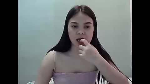 Belle online show from March 2025 10:06:02 AM