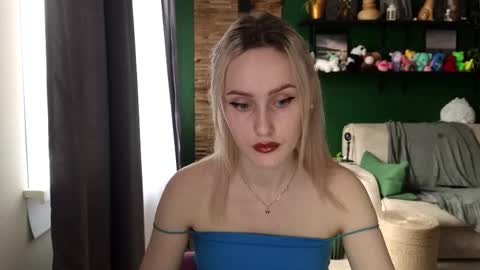 Snapshot of belle_vill chatting on October 2025 04:10:01 AM Belle online show from October 2025 04:10:01 AM