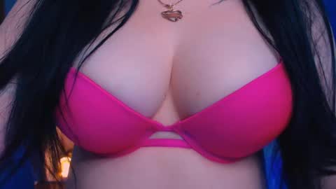 Hello I am kind friendly and cute girl online show from December 2024 11:25:02 PM