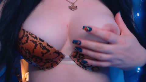 Hello I am kind friendly and cute girl online show from December 2024 10:47:01 PM