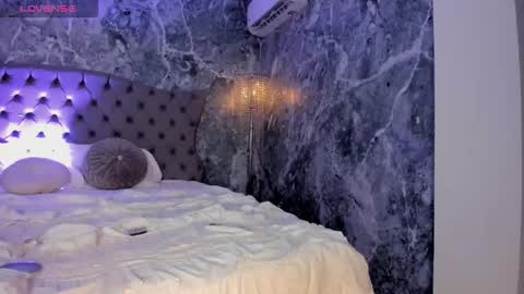 Belinda online show from September 2025 07:14:01 PM