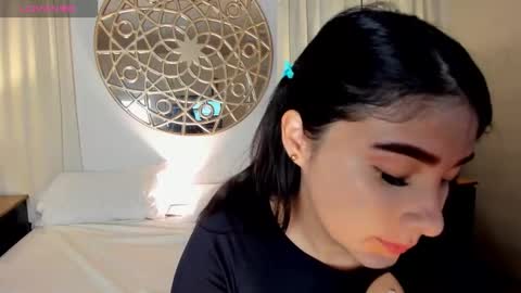 Belinda online show from October 2025 06:58:01 PM