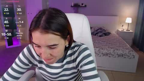 Bella online show from September 2025 01:10:01 AM