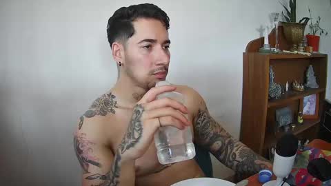 bene9_9_9_ online show from September 2025 02:21:01 PM