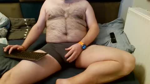 Snapshot of benekb2 chatting on October 2025 04:52:01 PM benekb2 online show from October 2025 04:52:01 PM