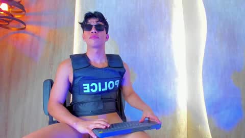 BENJAMIN online show from January 2025 11:33:01 AM
